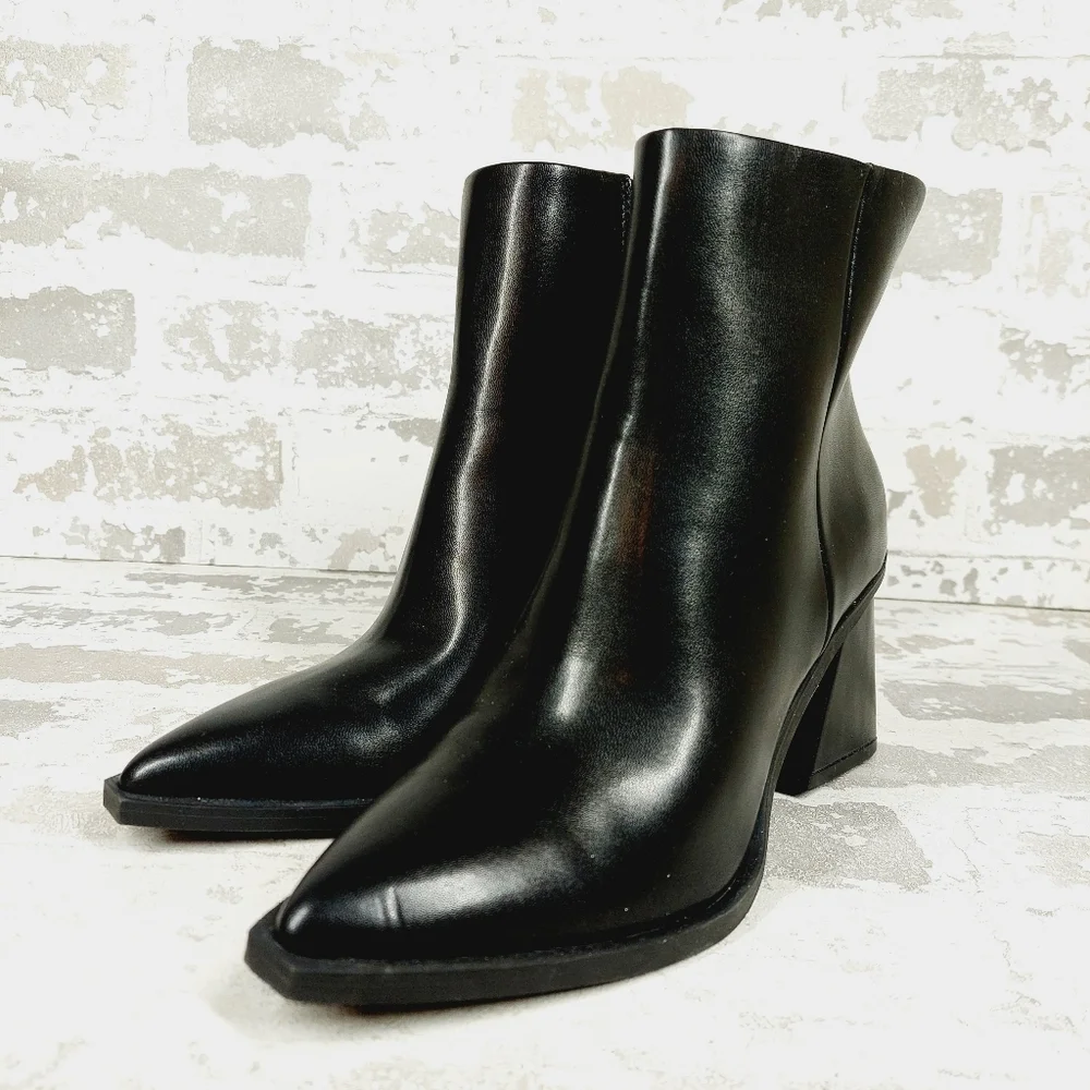 NEW BP Loren Black Leather Pointed Toe Ankle Booties H607